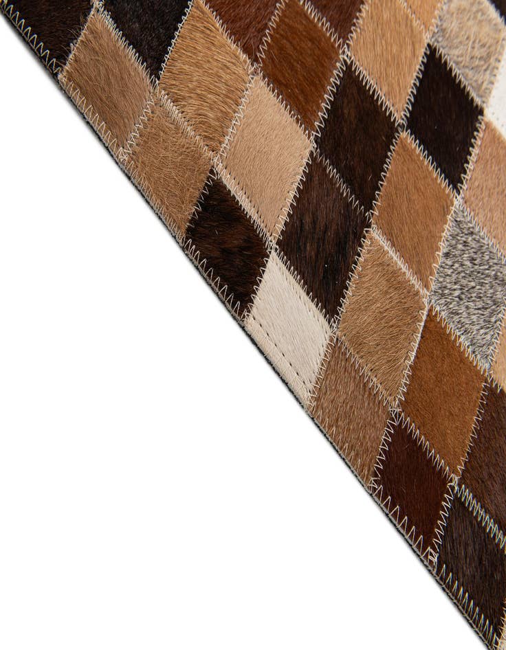 Detail image of  4' 8 x 6' 7 Cowhide Stocks Rug