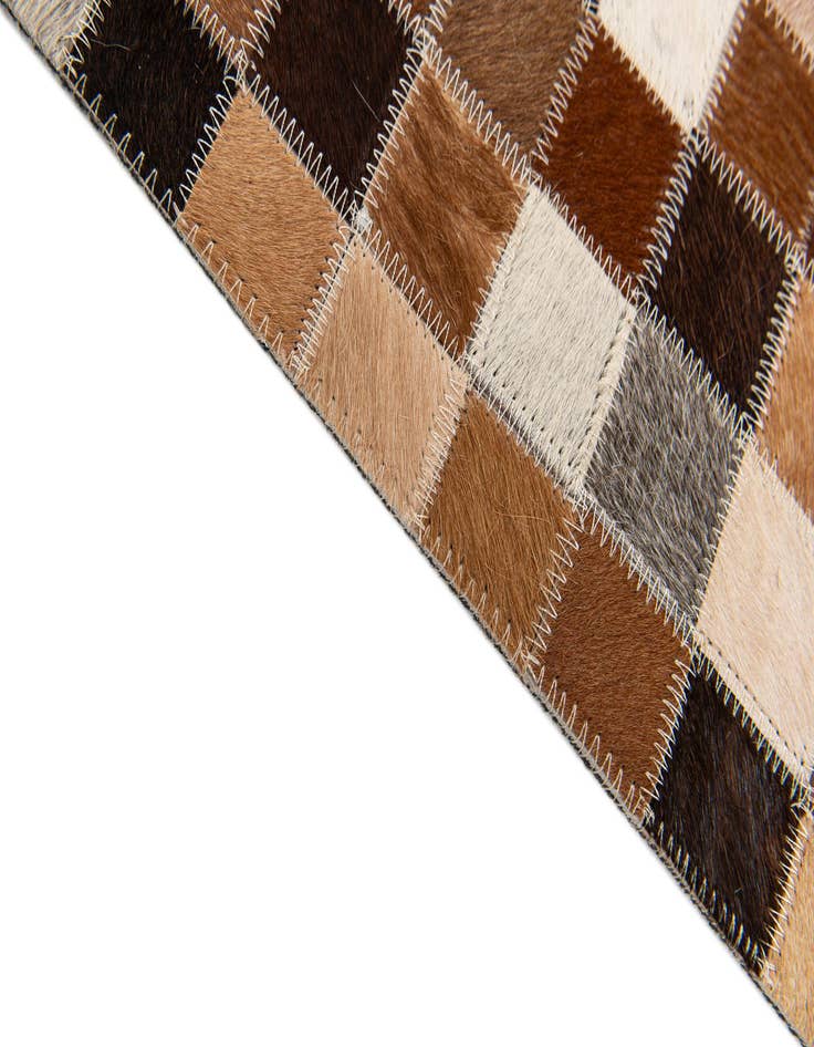 Detail image of  4' 7 x 6' 7 Cowhide Stocks Rug