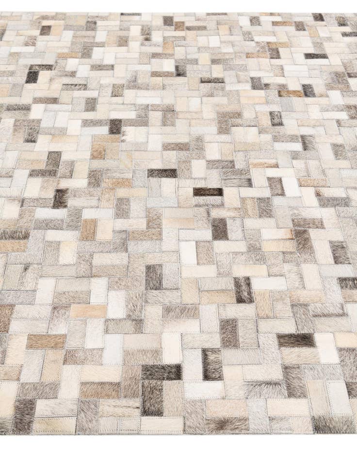 Detail image of  4' 6 x 6' 6 Cowhide Stocks Rug