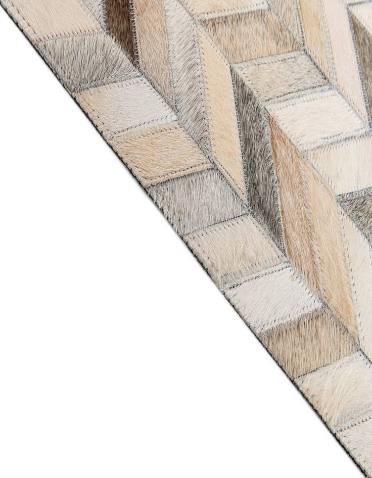 Detail image of  4' 8 x 6' 7 Cowhide Stocks Rug