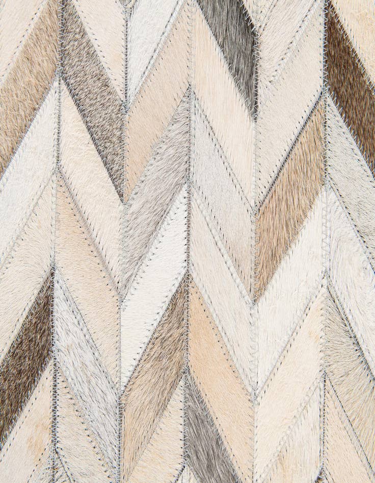 Detail image of  4' 8 x 6' 7 Cowhide Stocks Rug