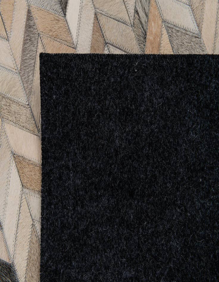 Detail image of  4' 8 x 6' 7 Cowhide Stocks Rug