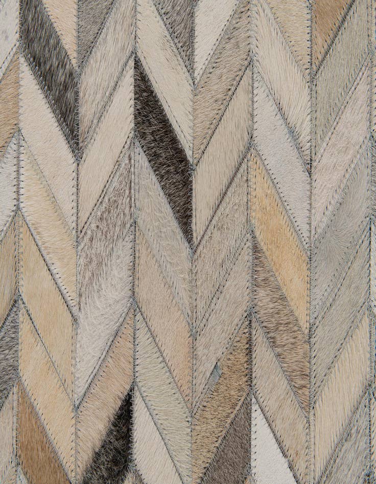 Detail image of  4' 8 x 6' 7 Cowhide Stocks Rug