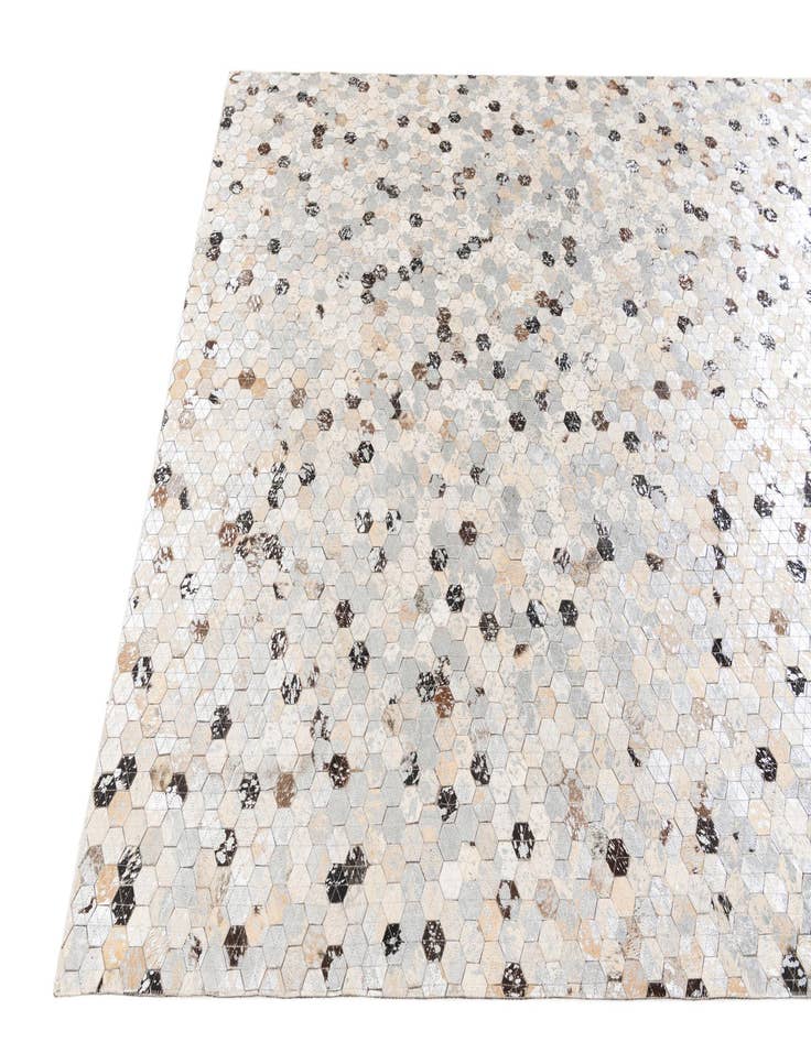 Detail image of  4' 10 x 6' 8 Cowhide Stocks Rug