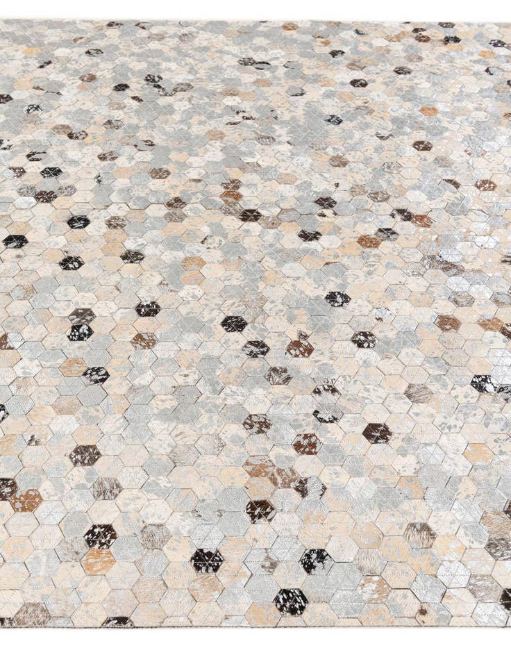 Detail image of  4' 9 x 6' 9 Cowhide Stocks Rug