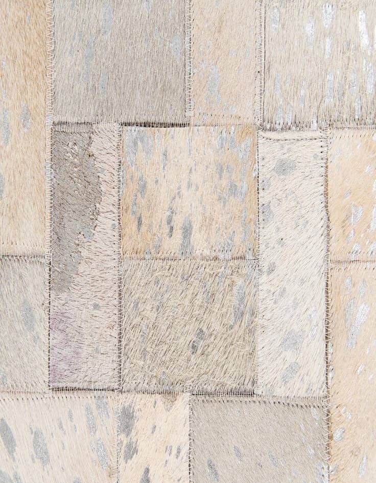 Detail image of  4' 8 x 6' 6 Cowhide Stocks Rug