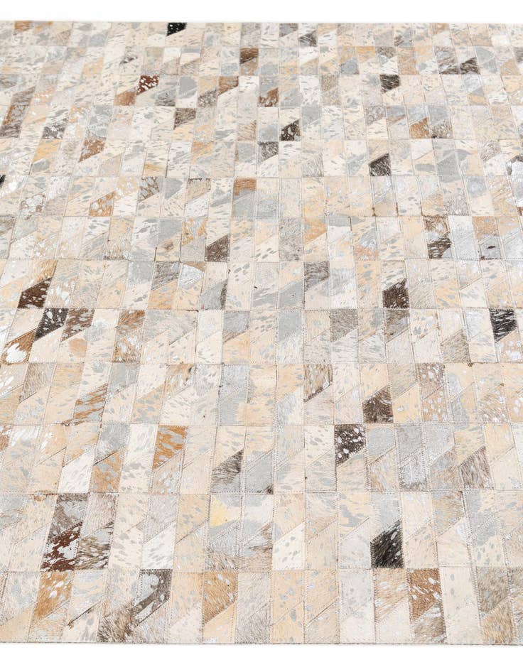 Detail image of  4' 6 x 6' 8 Cowhide Stocks Rug