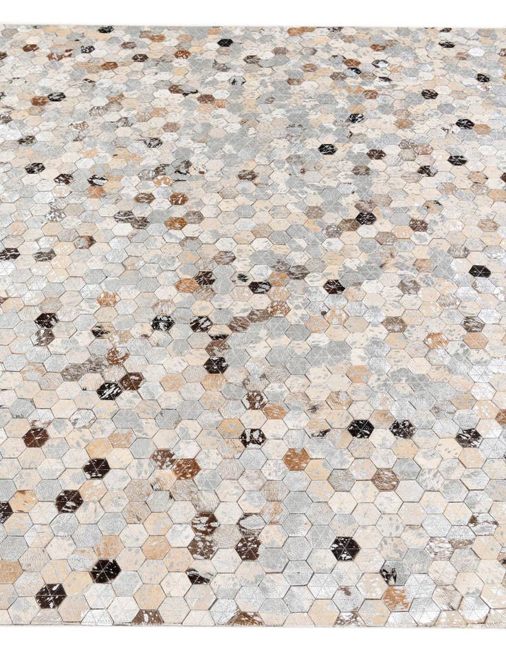 Detail image of  4' 9 x 6' 9 Cowhide Stocks Rug