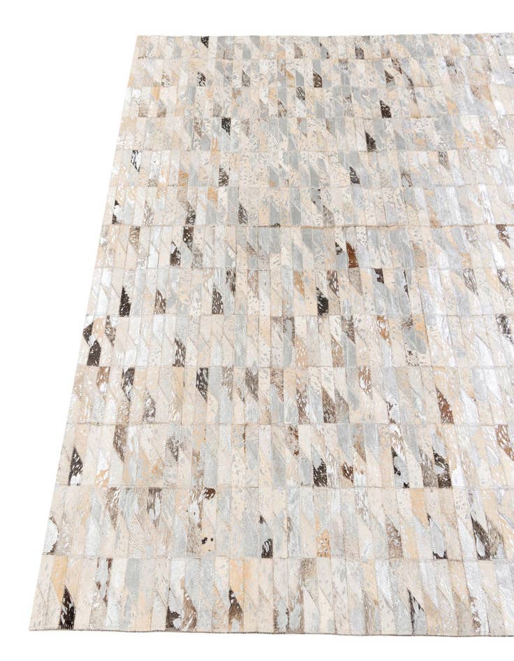 Detail image of  4' 6 x 6' 6 Cowhide Stocks Rug