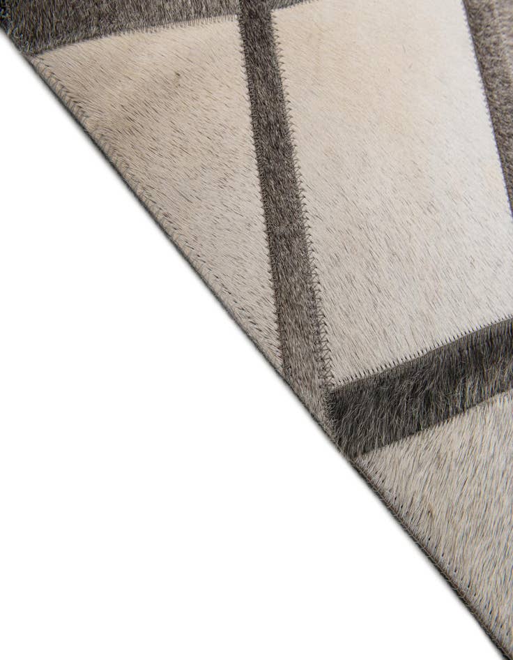 Detail image of  4' 1 x 6' 1 Cowhide Stocks Rug