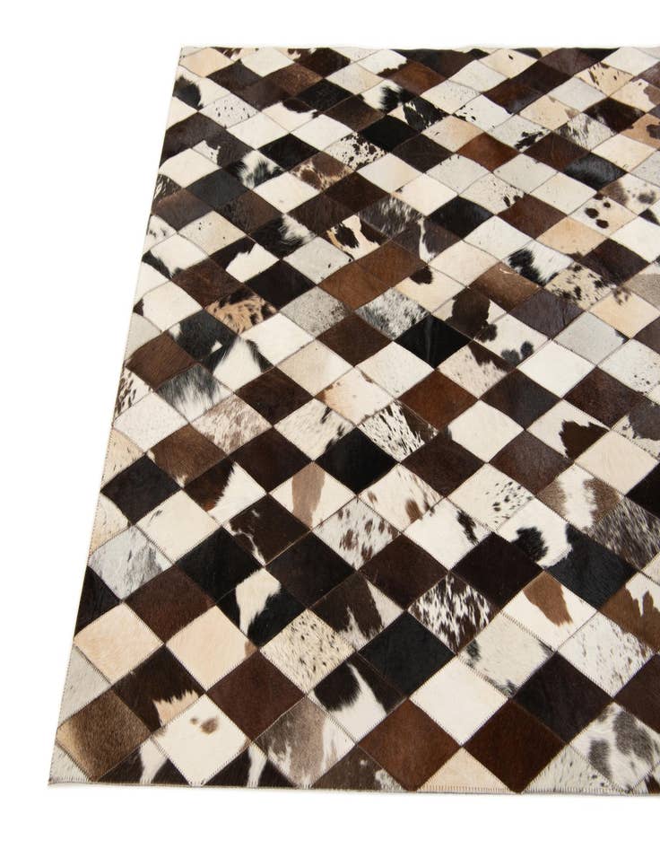 Detail image of  4' 1 x 5' 10 Cowhide Stocks Rug