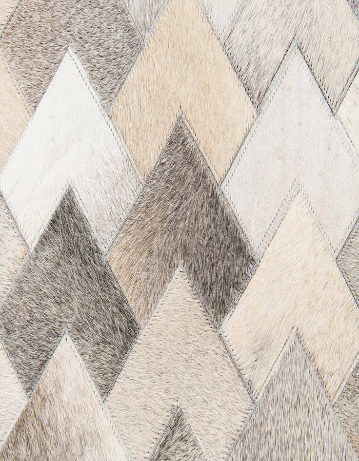 Detail image of  4' 1 x 5' 11 Cowhide Stocks Rug
