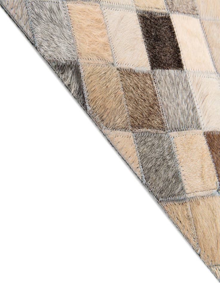 Detail image of  3' 11 x 5' 11 Cowhide Stocks Rug