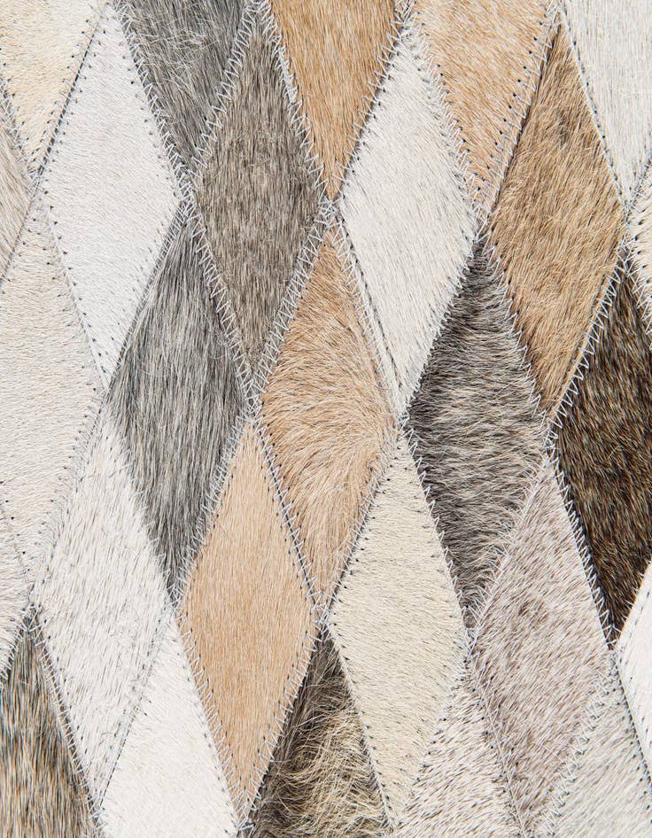 Detail image of  4' 1 x 6' Cowhide Stocks Rug