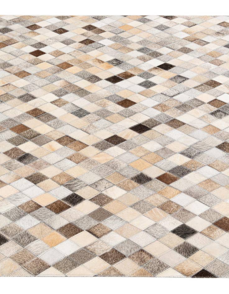 Detail image of  4' x 6' 1 Cowhide Stocks Rug