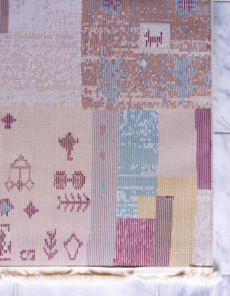 Detail image of 10' x 13' Dakota Rug