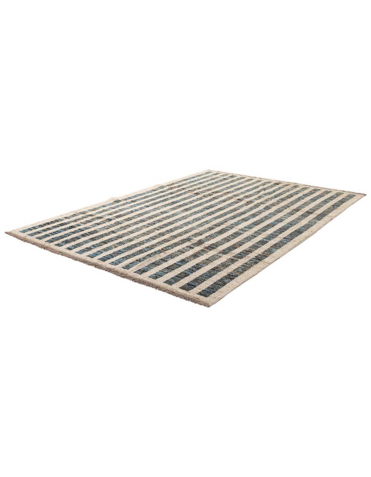 Detail image of  6' 11 x 9' 8  Hand Knotted Darya Wool Rug