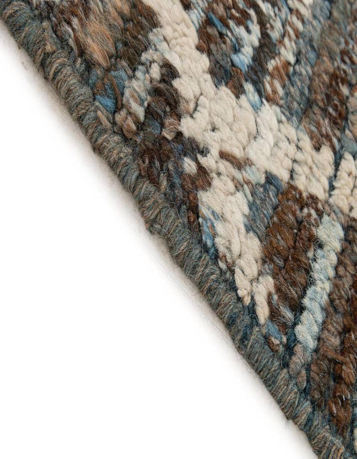 Detail image of  6' 9 x 9' 10  Hand Knotted Darya Wool Rug