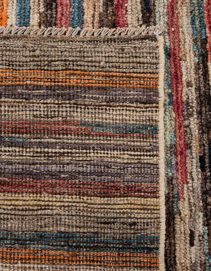 Detail image of  8' 2 x 9' 11  Hand Knotted Darya Wool Rug