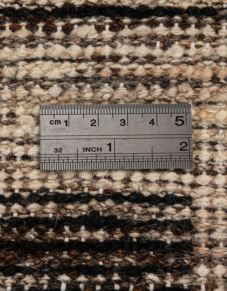 Detail image of  8' 2 x 9' 7  Hand Knotted Darya Wool Rug