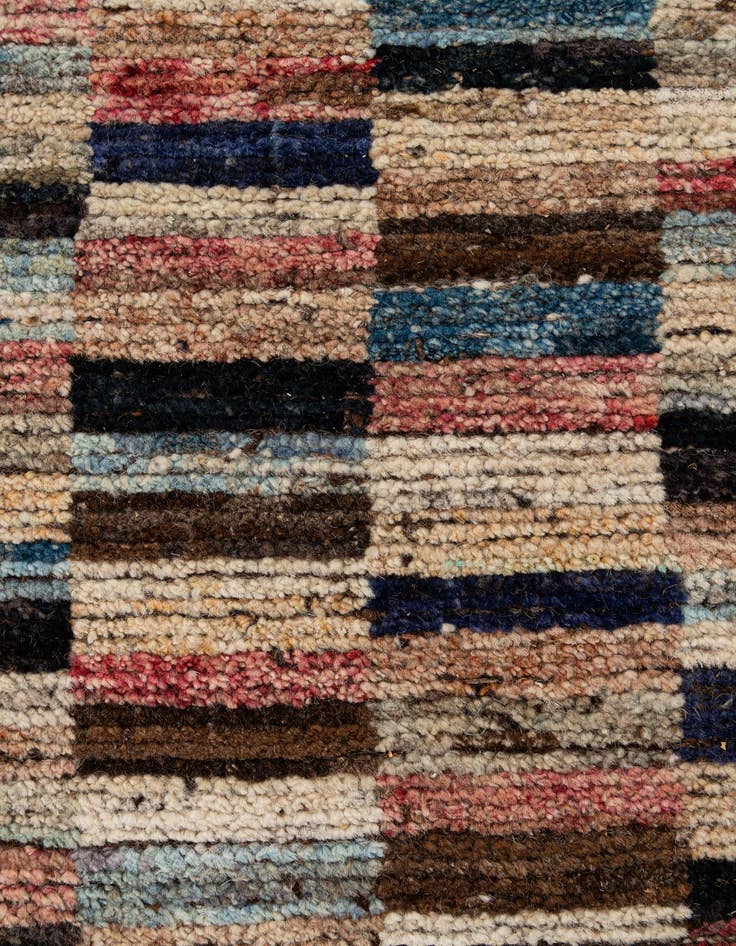 Detail image of  8' 2 x 9' 8  Hand Knotted Darya Wool Rug
