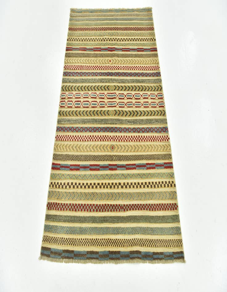 Detail image of  3' 3 x 5' 1  Hand Knotted Darya Rug