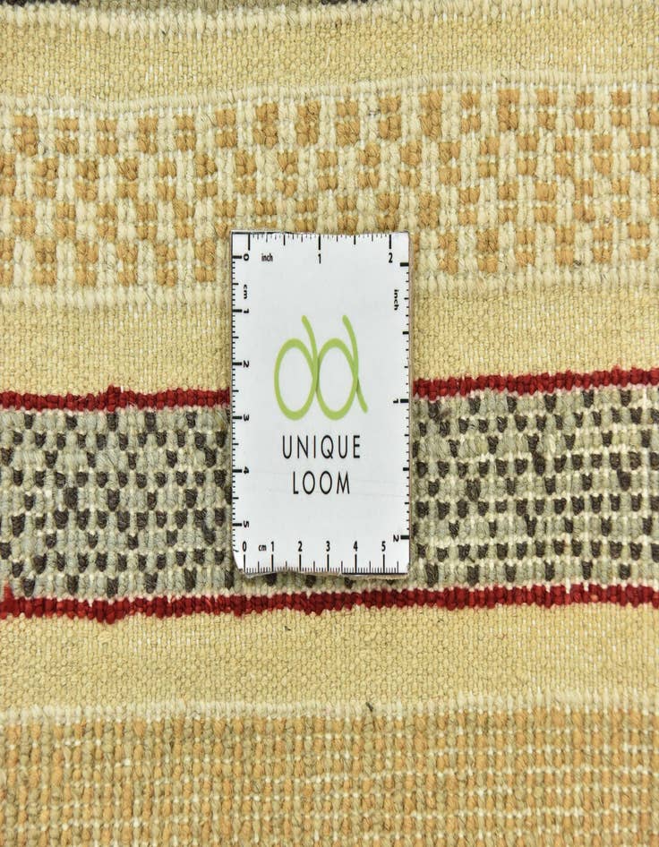 Detail image of  3' 2 x 5'  Hand Knotted Darya Rug