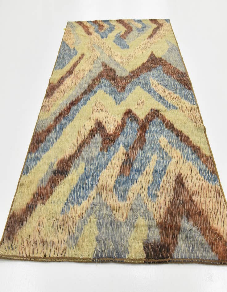 Detail image of  6' 7 x 8' 10  Hand Knotted Darya Wool Rug