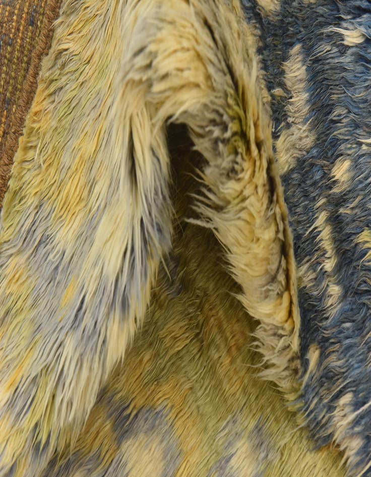 Detail image of  5' x 6' 4  Hand Knotted Darya Wool Rug