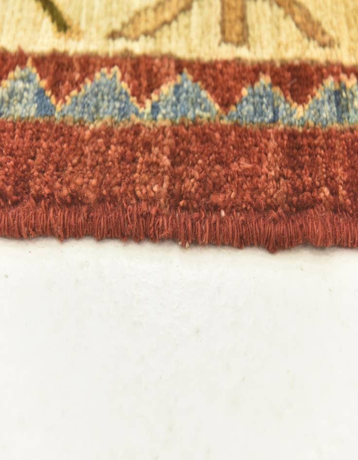 Detail image of  5' 1 x 6' 5  Hand Knotted Darya Oriental Rug