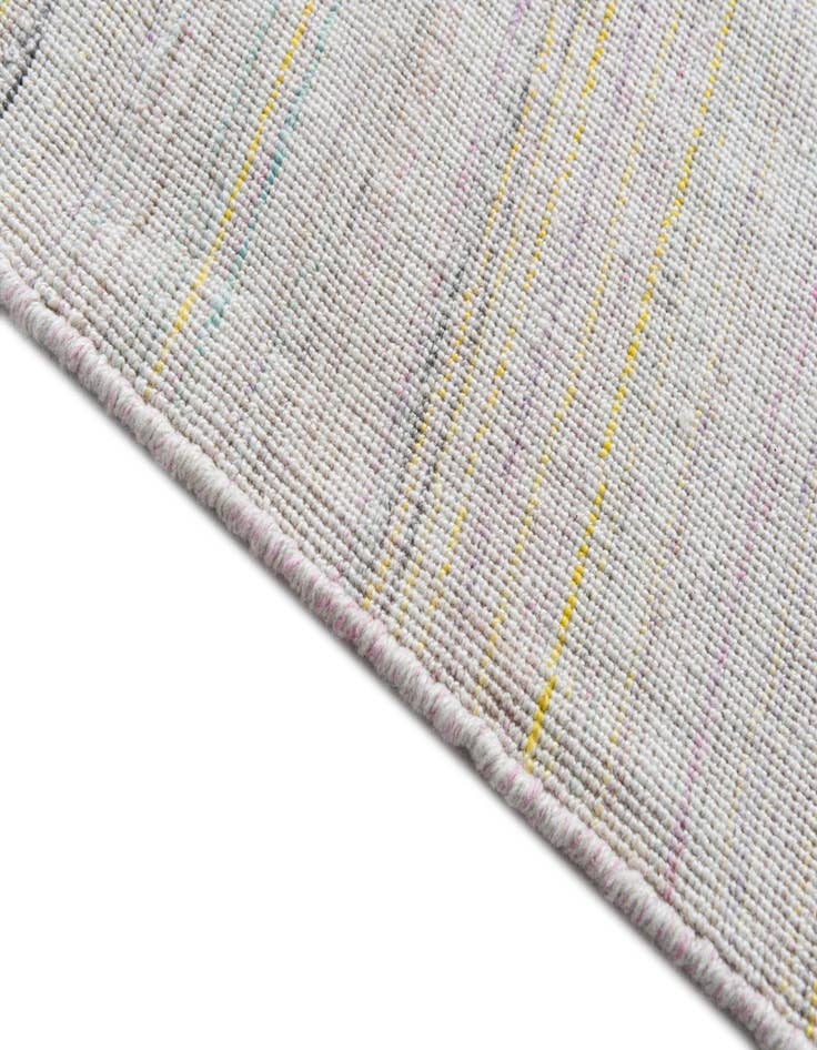 Detail image of  5' 10 x 8'  Hand Knotted Darya Wool Rug