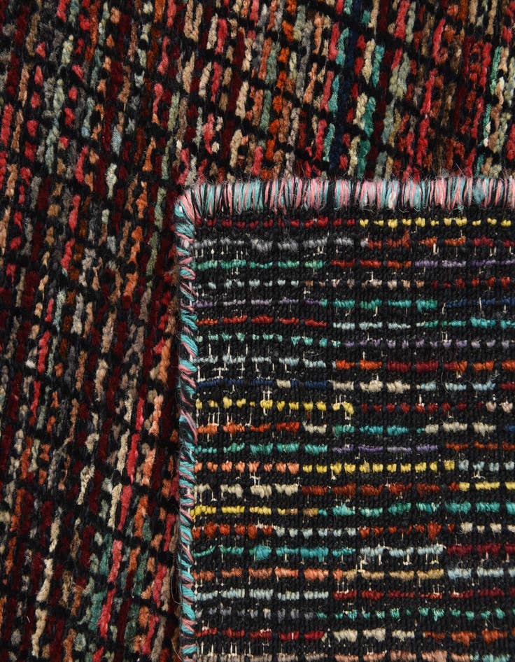 Detail image of  5' 3 x 8' 2  Hand Knotted Darya Wool Rug