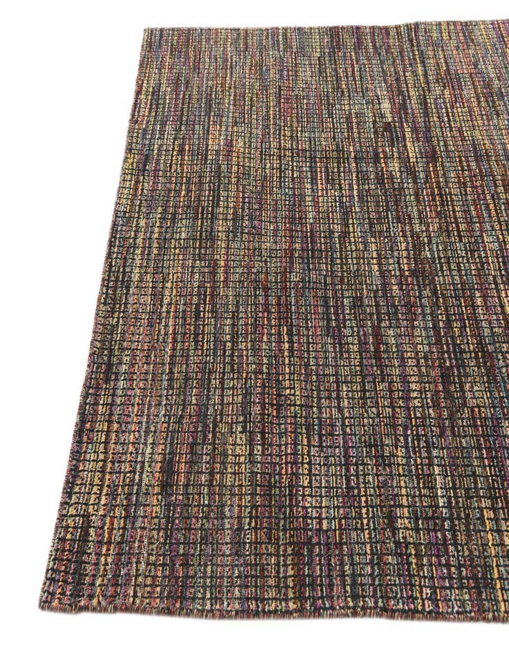 Detail image of  5' 5 x 8'  Hand Knotted Darya Wool Rug