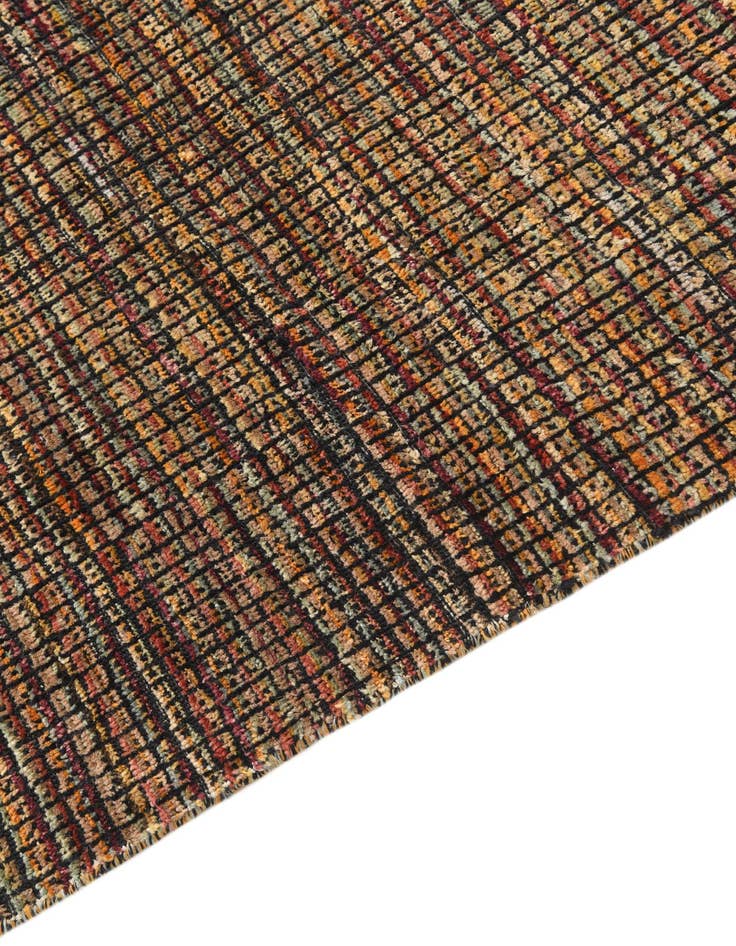 Detail image of  5' 5 x 8' 9  Hand Knotted Darya Wool Rug