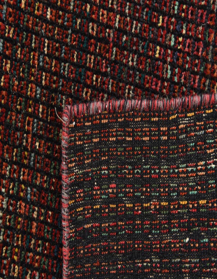 Detail image of  5' x 7'  Hand Knotted Darya Wool Rug