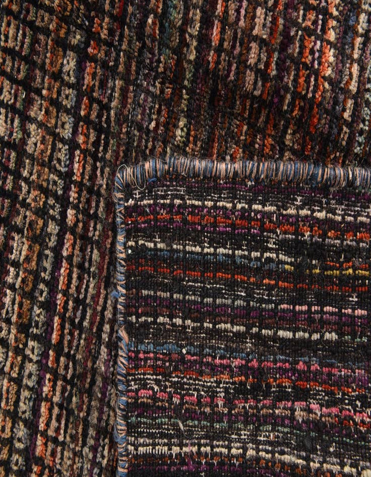 Detail image of  7' 10 x 10'  Hand Knotted Darya Wool Rug