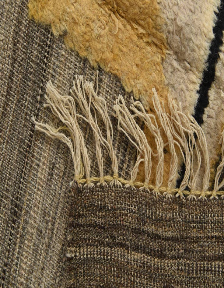 Detail image of  8' 8 x 12' 4  Hand Knotted Darya Wool Rug