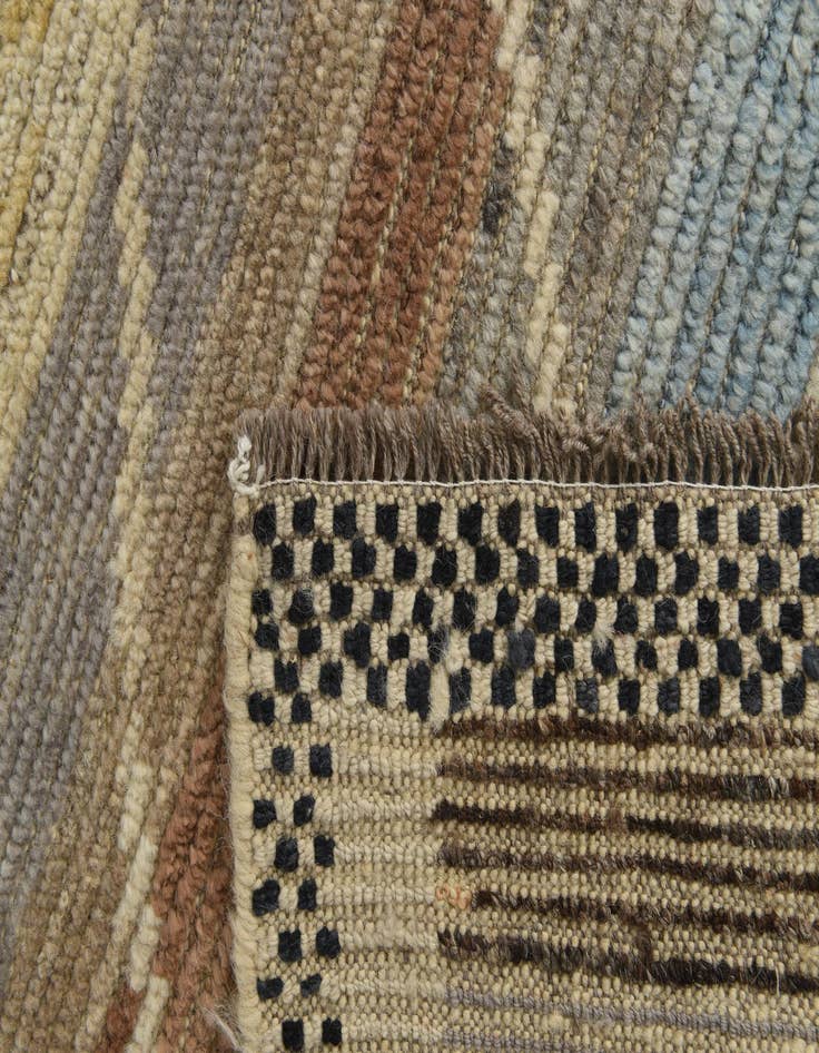 Detail image of  8' x 10' 2  Hand Knotted Darya Wool Rug