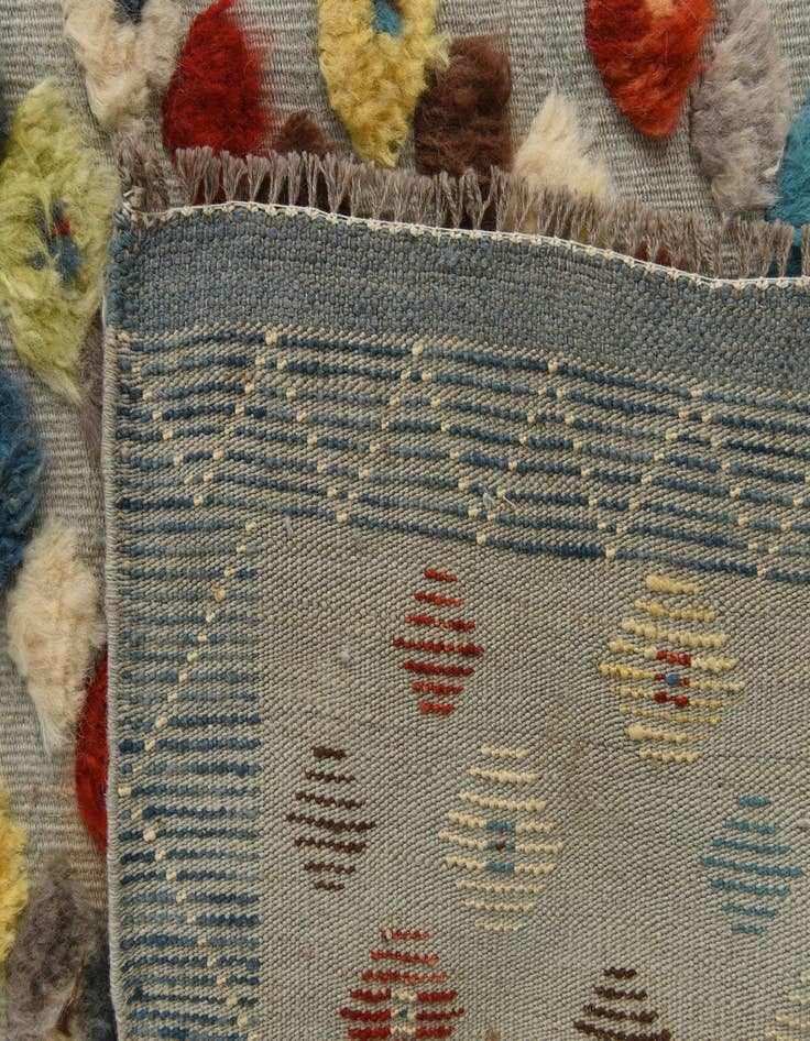 Detail image of  7' 10 x 11'  Hand Knotted Darya Wool Rug