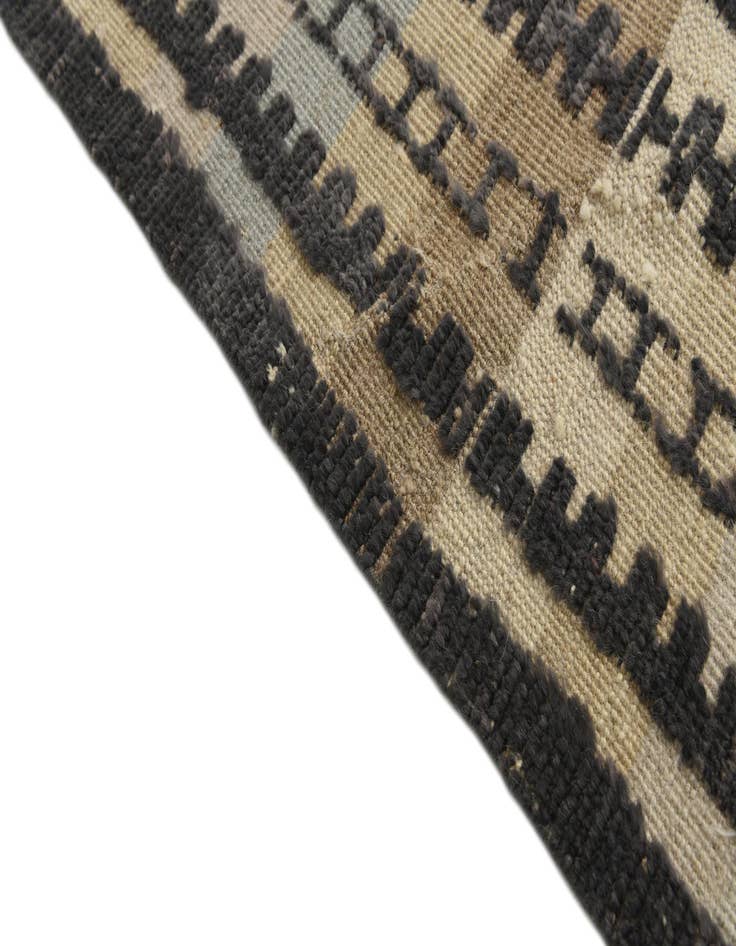 Detail image of  7' 10 x 10' 4  Hand Knotted Darya Wool Rug