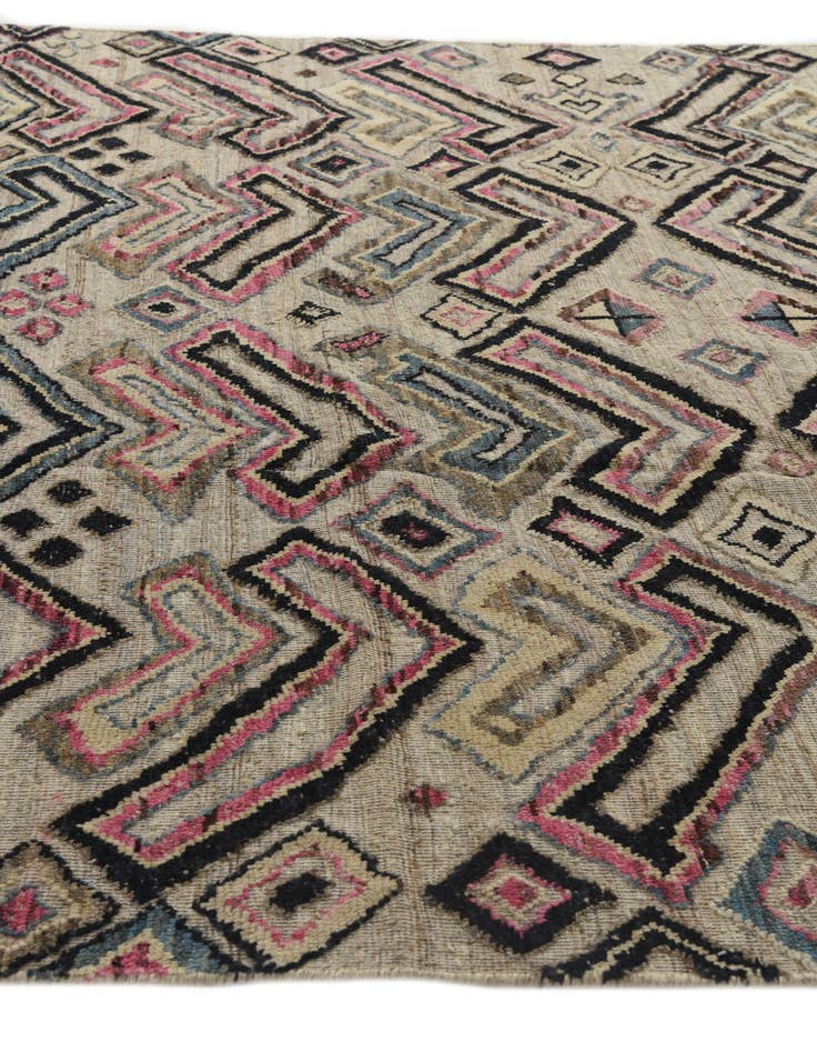Detail image of  8' x 10' 9  Hand Knotted Darya Wool Rug