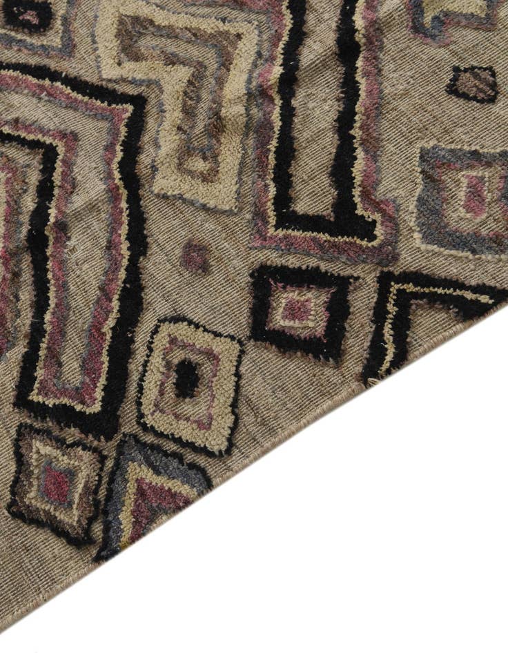 Detail image of  9' 2 x 12'  Hand Knotted Darya Wool Rug