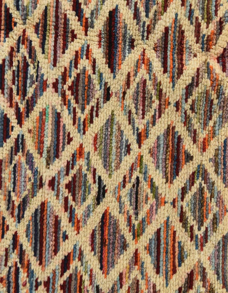 Detail image of  5' 3 x 7'  Hand Knotted Darya Wool Rug
