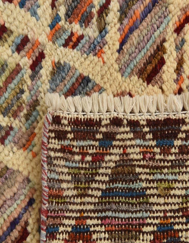 Detail image of  5' 3 x 7'  Hand Knotted Darya Wool Rug