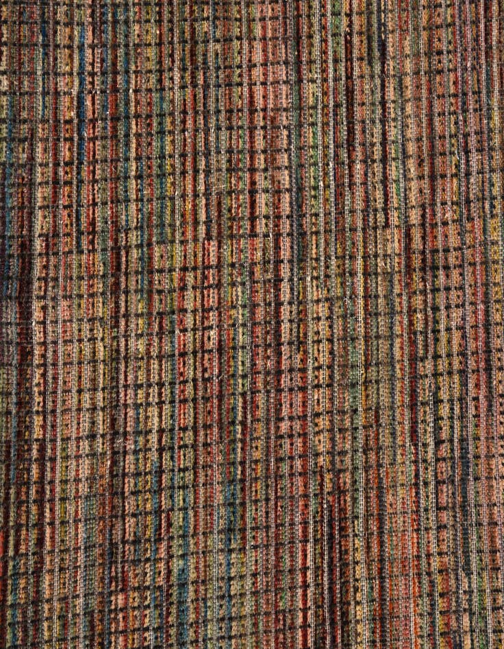 Detail image of  6' 5 x 9' 10  Hand Knotted Darya Wool Rug