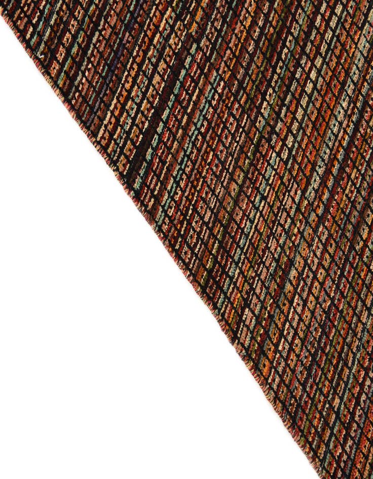 Detail image of  5' 6 x 8' 5  Hand Knotted Darya Wool Rug