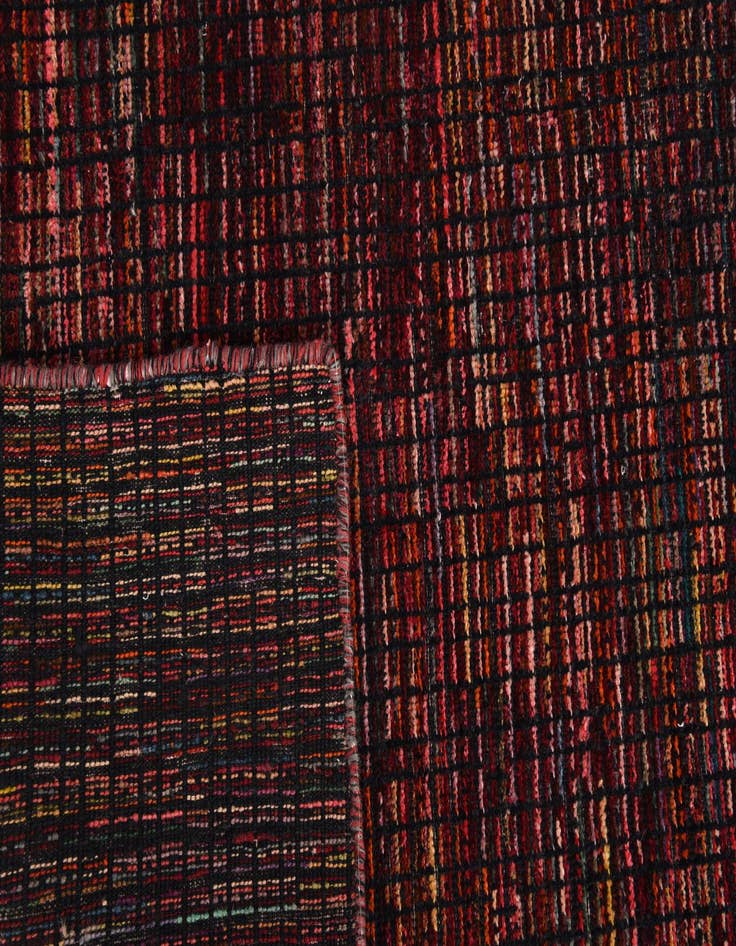 Detail image of  5' x 7'  Hand Knotted Darya Wool Rug