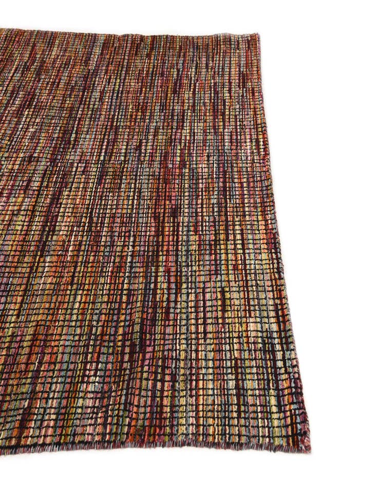 Detail image of  5' 6 x 8' 6  Hand Knotted Darya Wool Rug