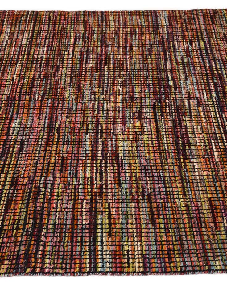 Detail image of  5' 6 x 8' 6  Hand Knotted Darya Wool Rug