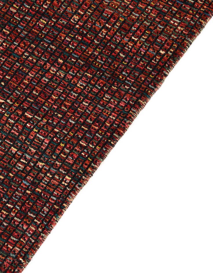 Detail image of  5' 6 x 8'  Hand Knotted Darya Wool Rug